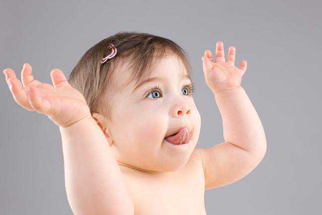 试管婴儿和普通婴儿哪个更健康，更聪明？听医生怎么说