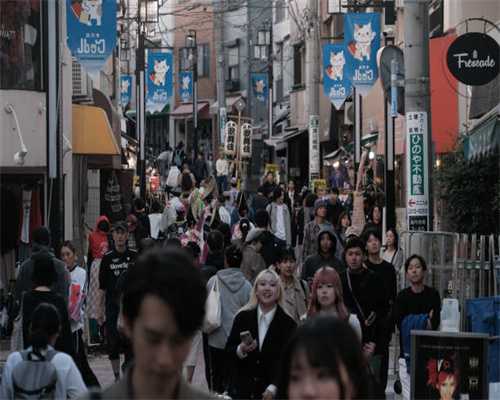 白带少甚至没有正常吗